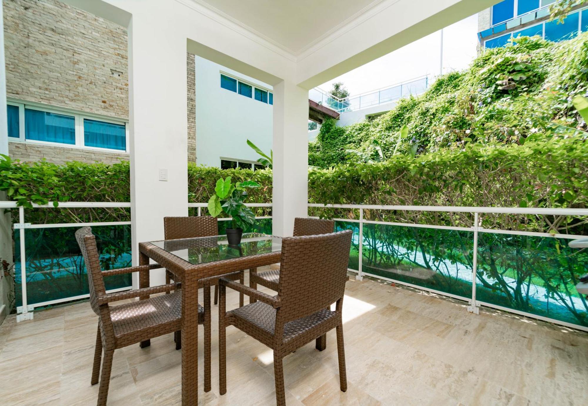 Suites At Grand Laguna Beach By Calisto Stays Sosúa Exterior foto