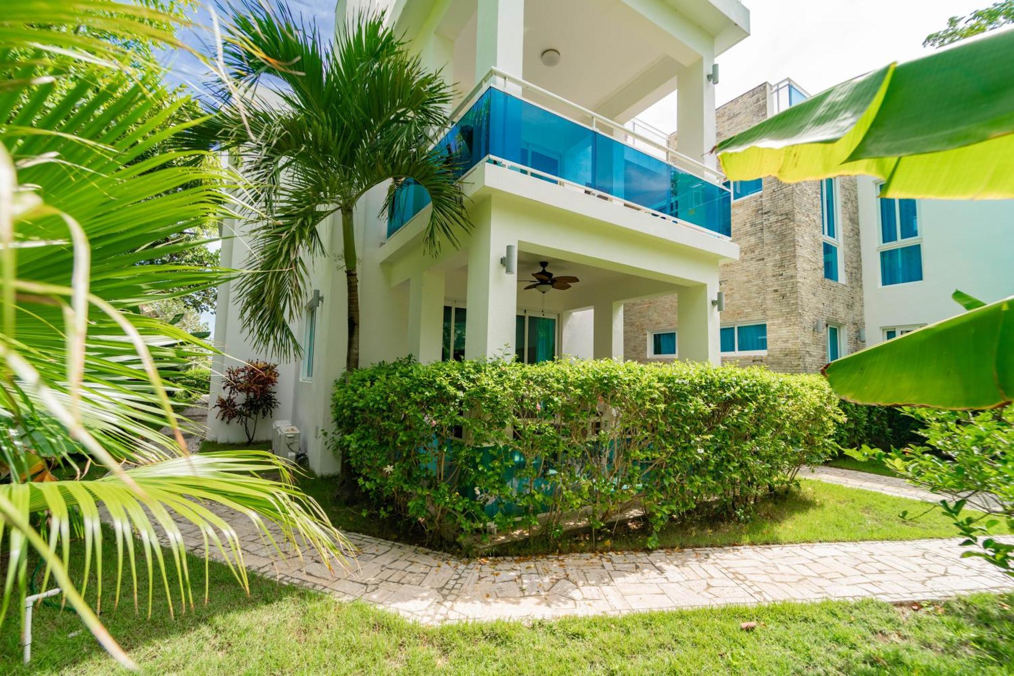 Suites At Grand Laguna Beach By Calisto Stays Sosúa Cameră foto